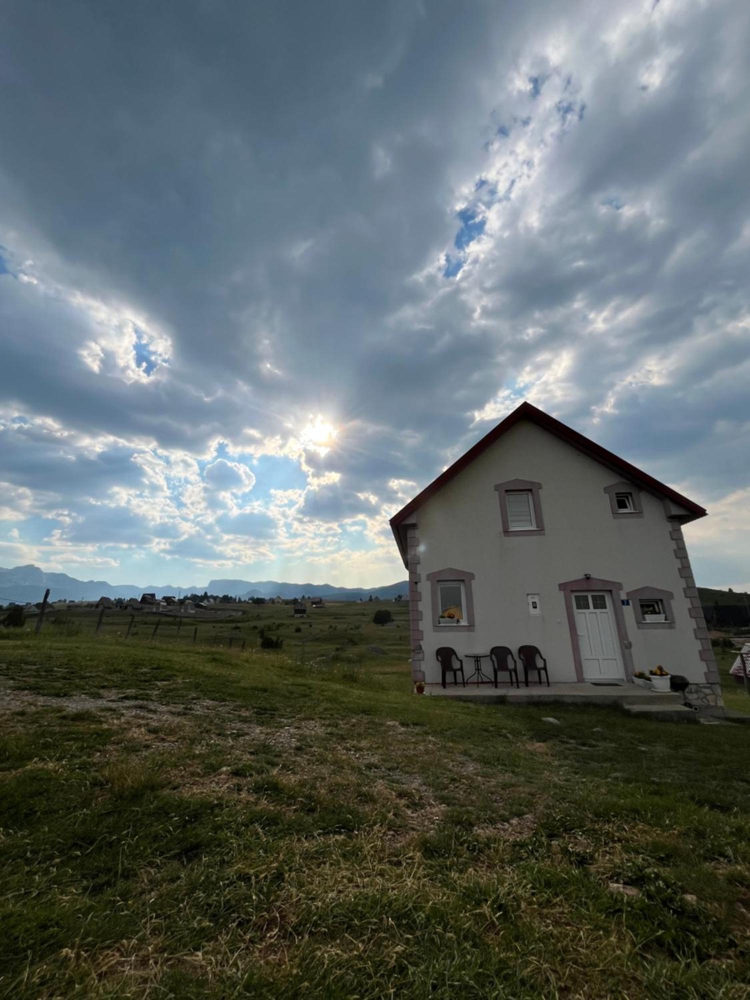 Nena Hébergement de vacances Žabljak